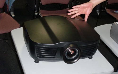 ������EH-R5000C����ͶӰ�C(j��)