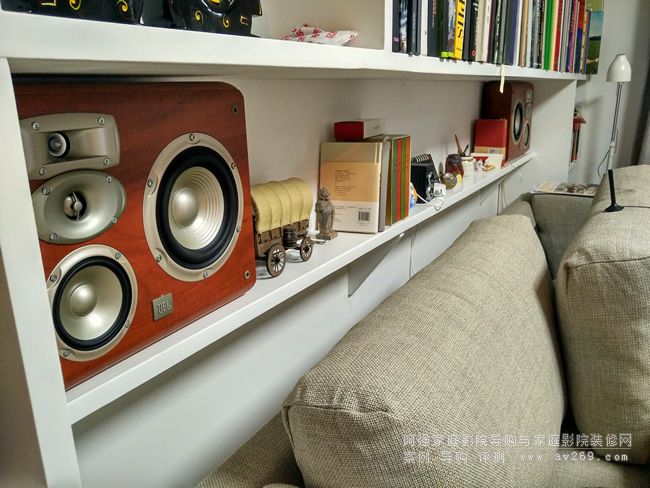 �tɫ��JBL L820�h(hu��n)�@����
