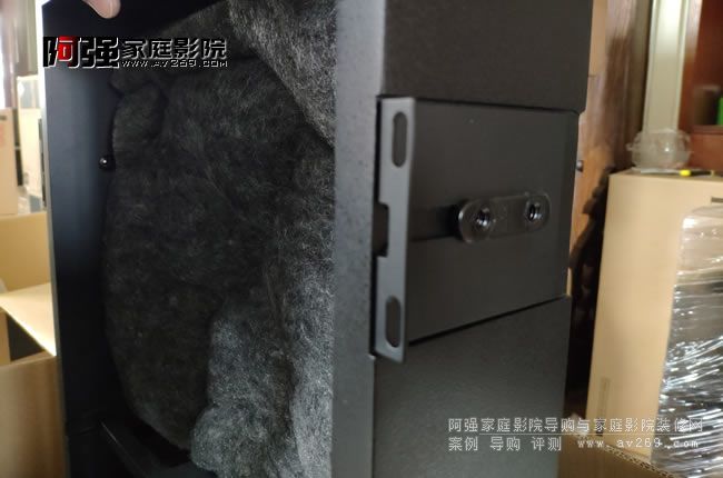 �،�(xi��)