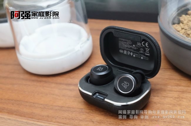 時尚真無線藍牙耳機 B&O Beopaly E8 2.0 評測試用