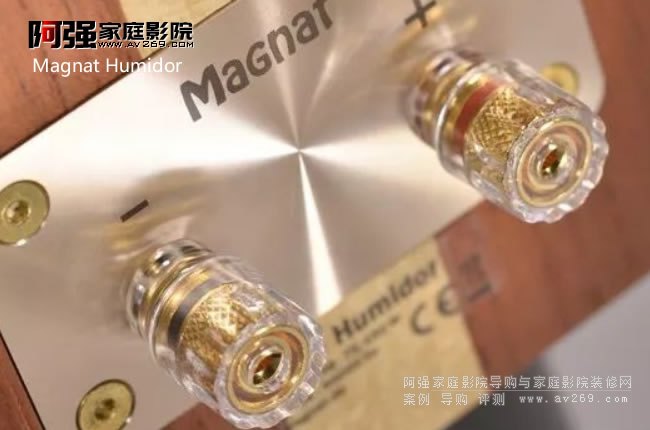 精致小巧的Magnat Humidor 書(shū)架音箱