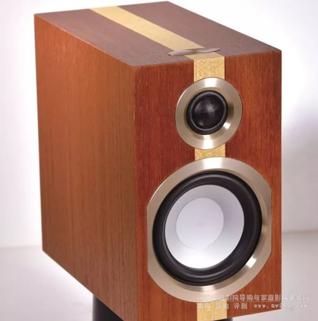 精致小巧的Magnat Humidor 書(shū)架音箱