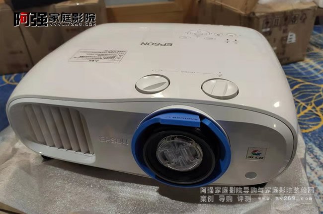 ��(��i)����TW7000ͶӰ�C(j��)�u(p��ng)�y(c��)